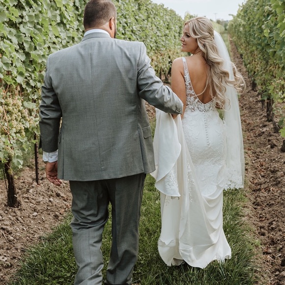 Wedding Dress - 7078 BY STELLA YORK - Picture 6 of 7